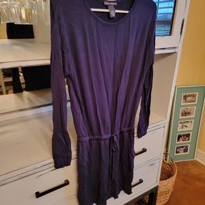 Chelsea & Theodore navy jersy knit dress 👗 💙 with drawstring, size M